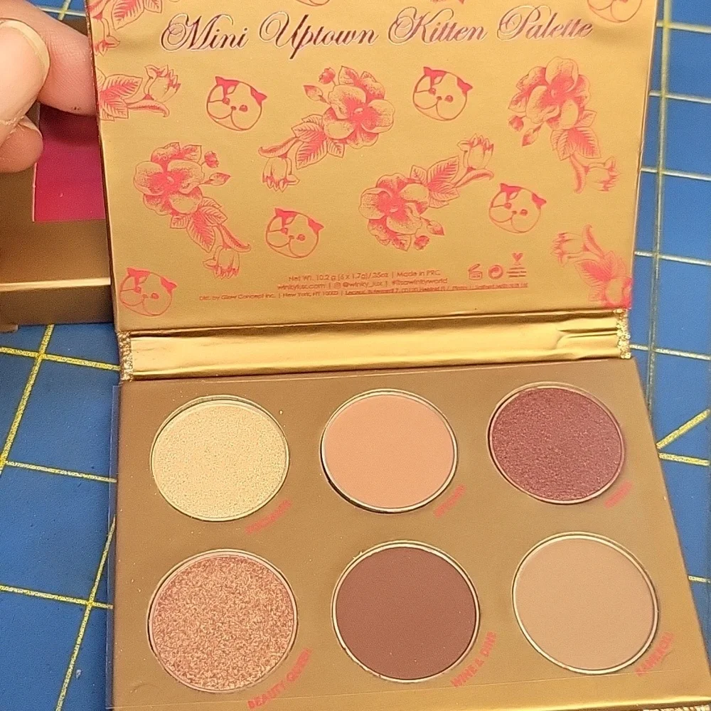 Winky Lux Gold Glitter Makeup Case New in Box